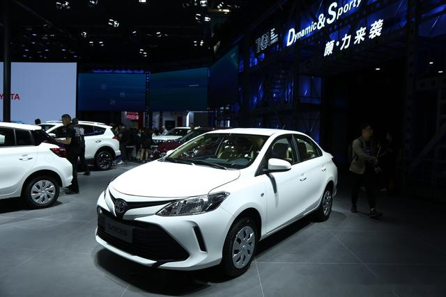 易车网2025最新报价图片大全，智能购车新纪元开启